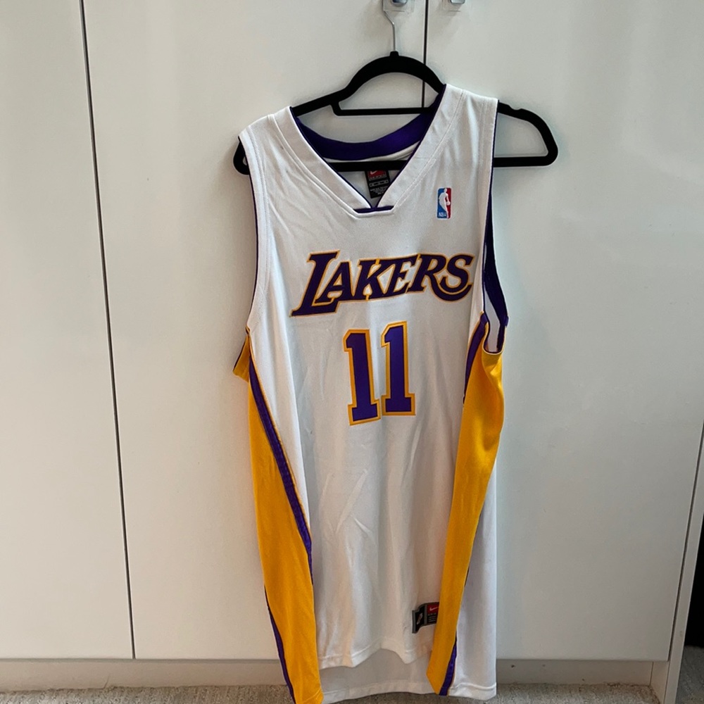 SIGNED and autographed  Karl Malone jersey